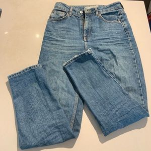 TOPSHOP mom jeans